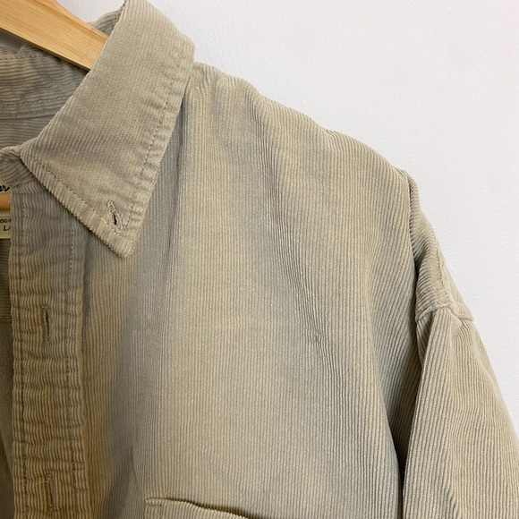 Eddie Bauer Corduroy Button Up Shirt (Large) - Picture 2 of 4